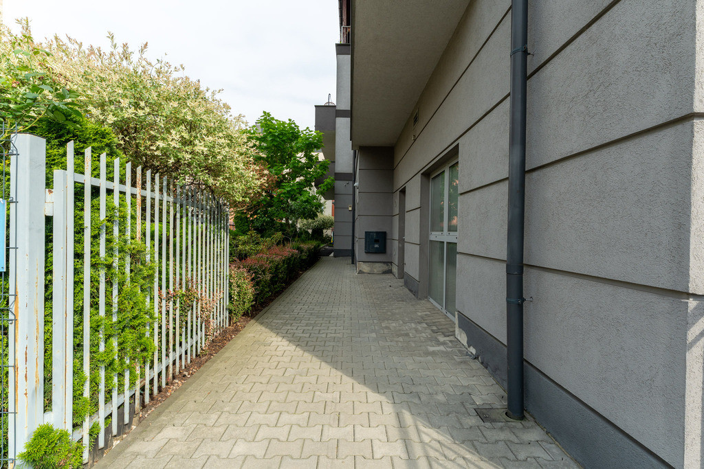 Commercial space Sale Kraków Kobierzyńska 9